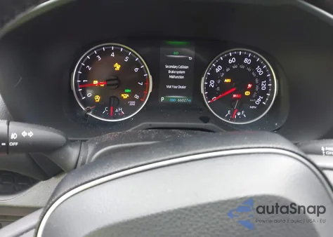 2021 Toyota Rav4 Xle Premium из США, поврежденный, VIN 2T3C1RFV0MW161015